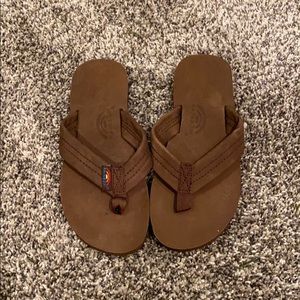 Rainbow flip flops (boys)